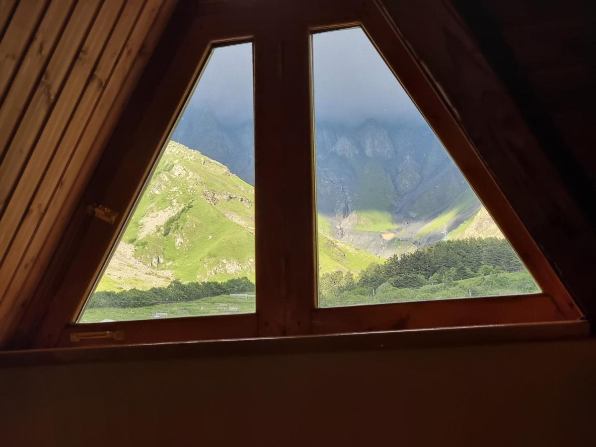 Hotel Graf Kazbegi Extérieur photo