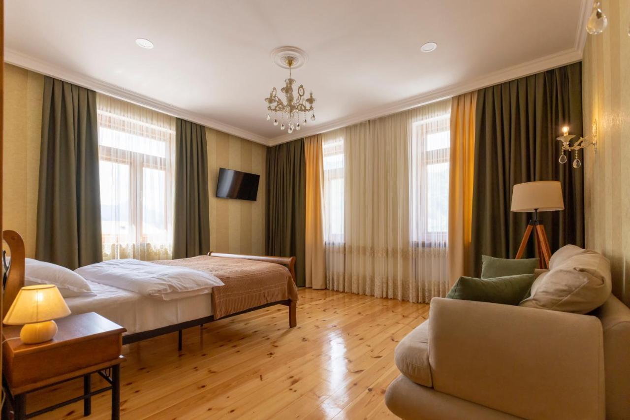 Hotel Graf Kazbegi Extérieur photo