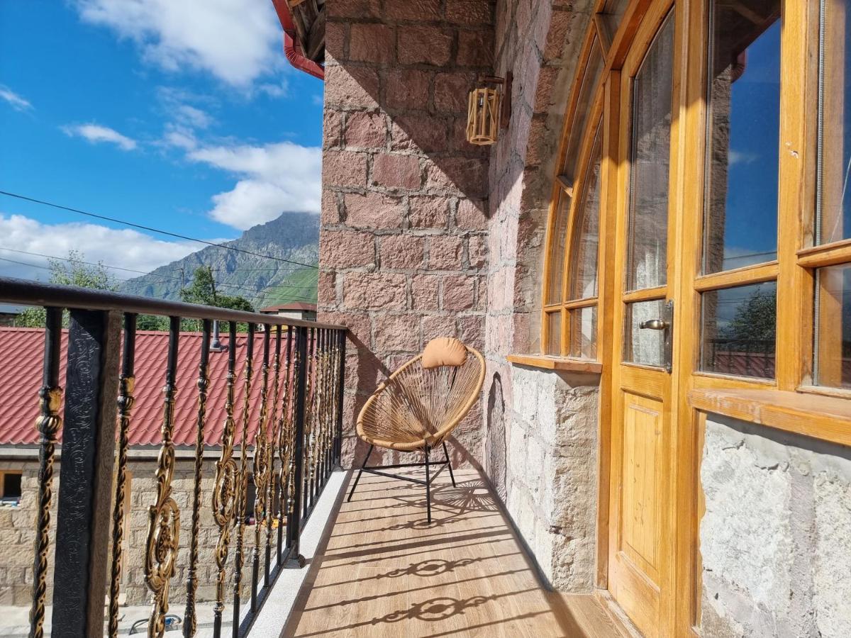 Hotel Graf Kazbegi Extérieur photo
