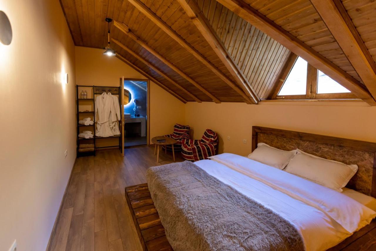 Hotel Graf Kazbegi Extérieur photo