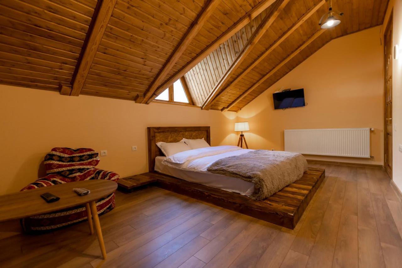 Hotel Graf Kazbegi Extérieur photo