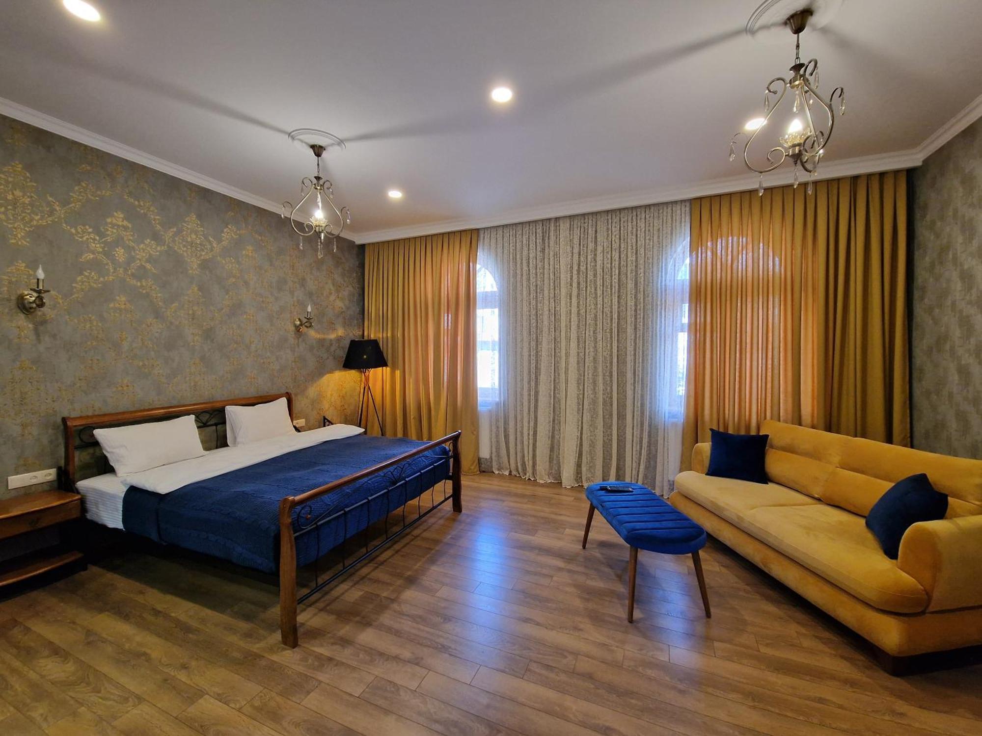 Hotel Graf Kazbegi Extérieur photo
