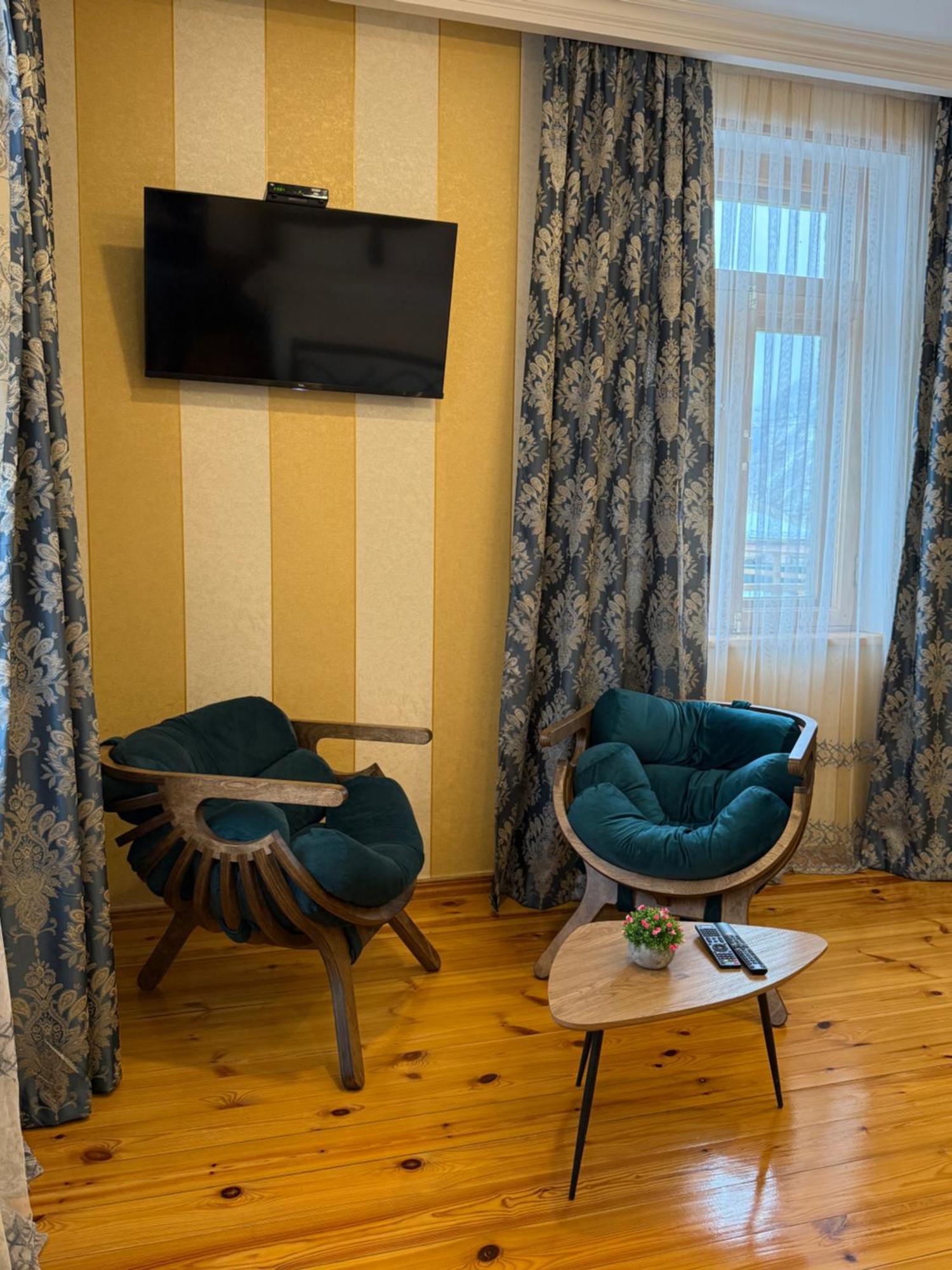 Hotel Graf Kazbegi Extérieur photo